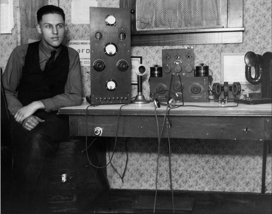 John E. Fetzer and amateur radio set up, 1919