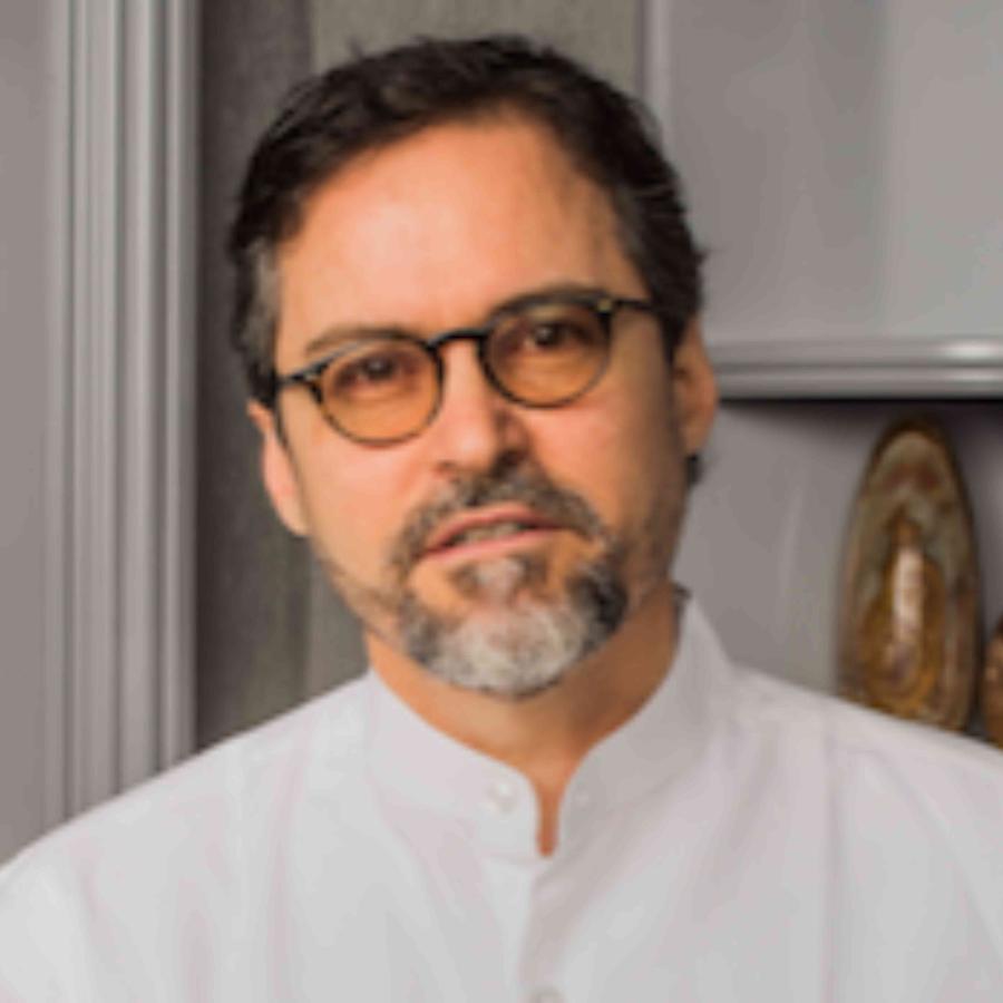 Image of President Hamza Yusuf, Islamic Team Member and Co-Author