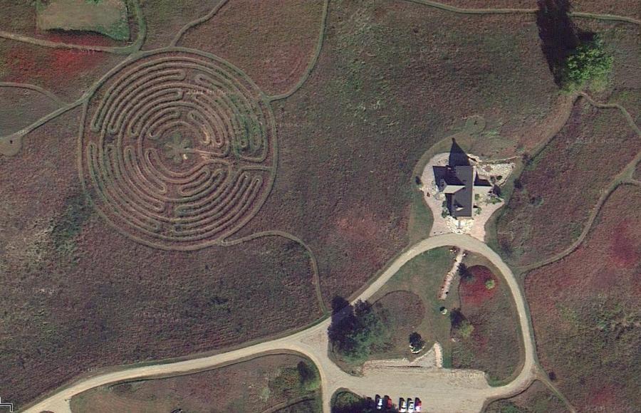 overhead view of labyrinth and GilChrist grounds